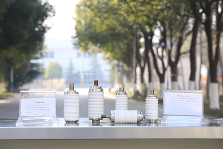 廠家如何采購真空滅弧室？根據(jù)需求進(jìn)行采購！