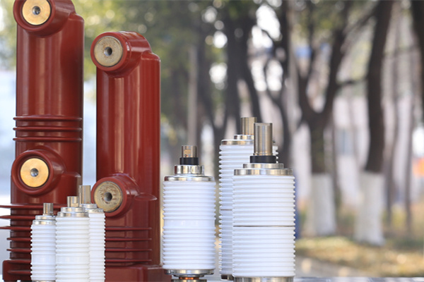 真空開(kāi)關(guān)管廠(chǎng)家難找嗎？建議這樣選廠(chǎng)家！